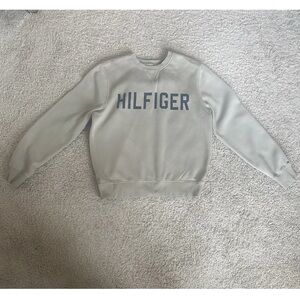 Tommy Hilfiger Gray Crewneck Sweater